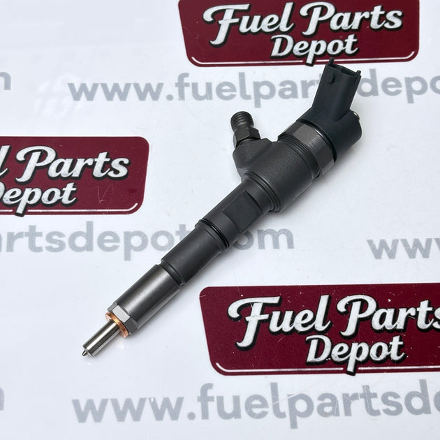 1 Pc Fuel Injector 04132013 Fit for Deutz Engine TD2.9 D2.9L4 - Fuel Parts Depot
