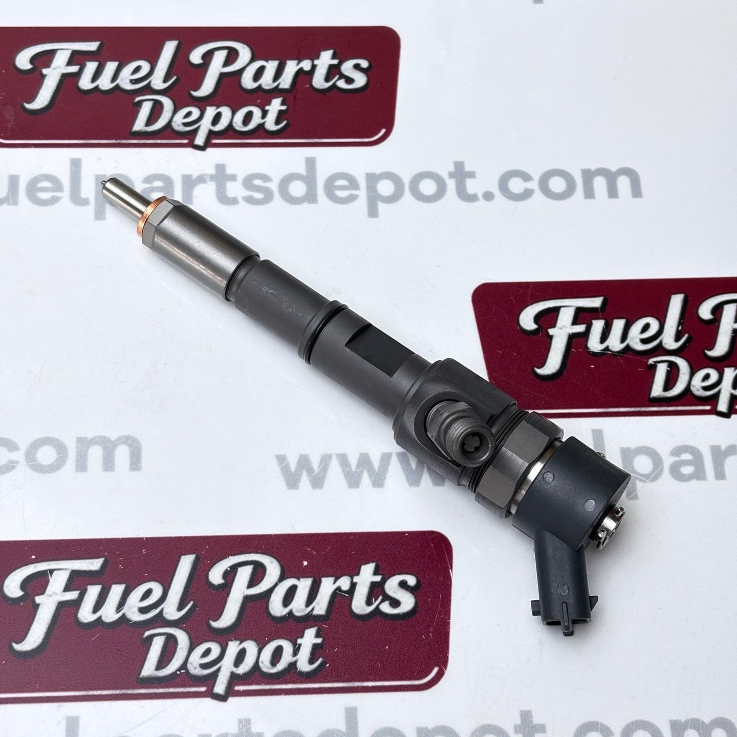 1 Pc Fuel Injector 04132013 Fit for Deutz Engine TD2.9 D2.9L4 - Fuel Parts Depot