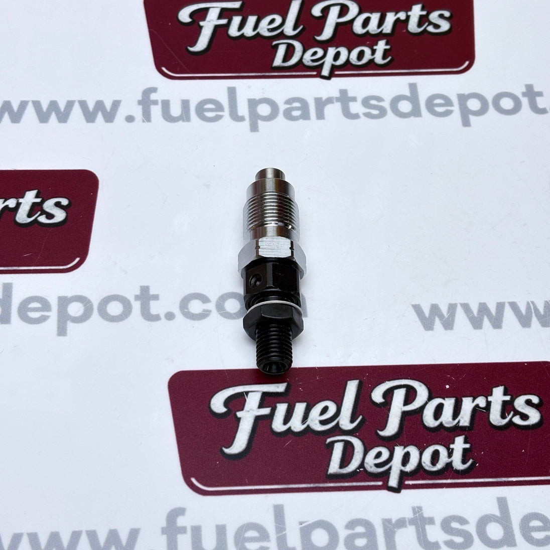 1 Pc Fuel Injector 093100 - 5450 MD165282 for Mitsubishi Engine 4D68 4D68T - Fuel Parts Depot