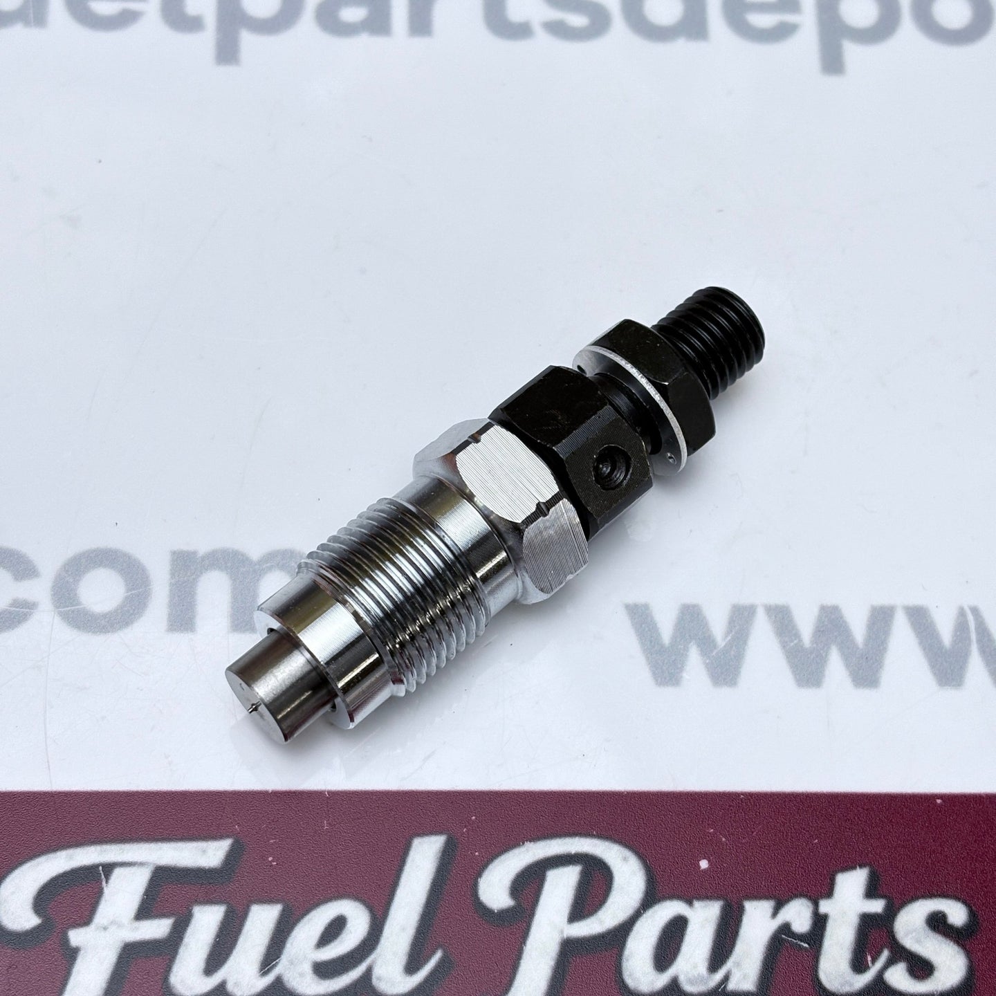 1 Pc Fuel Injector 093100 - 5450 MD165282 for Mitsubishi Engine 4D68 4D68T - Fuel Parts Depot