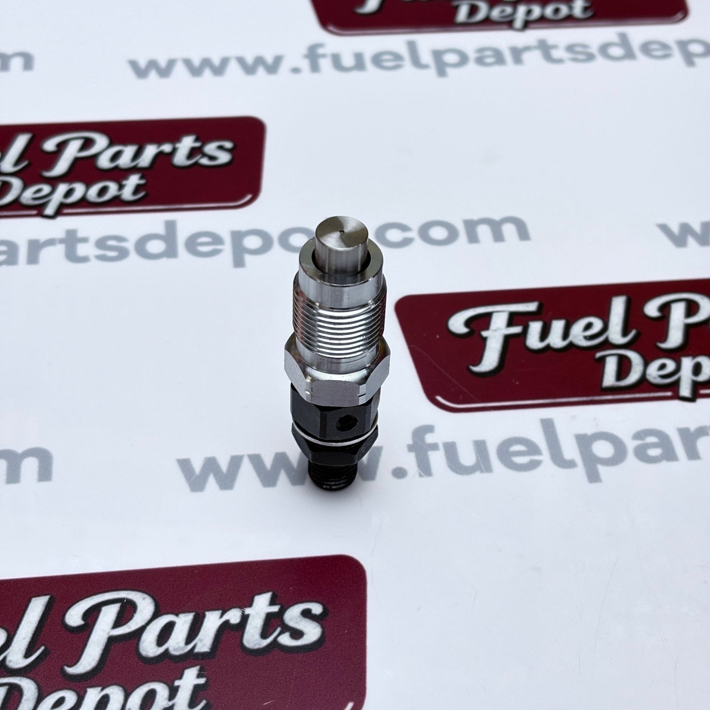 1 Pc Fuel Injector 093500 - 5710 0935005710 fits Mitsubishi Engine 4M40 - Fuel Parts Depot
