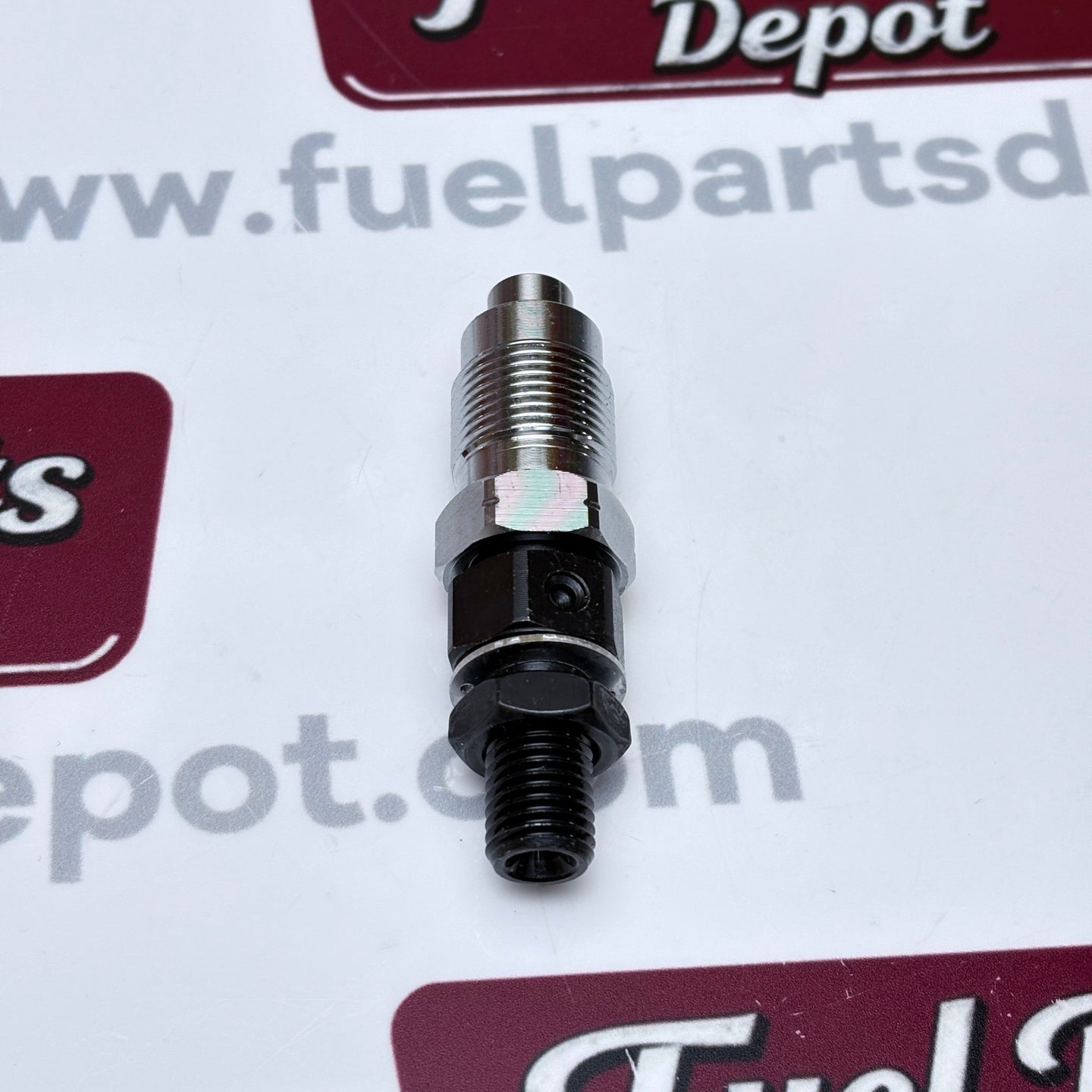 1 Pc Fuel Injector 093500 - 5710 0935005710 fits Mitsubishi Engine 4M40 - Fuel Parts Depot