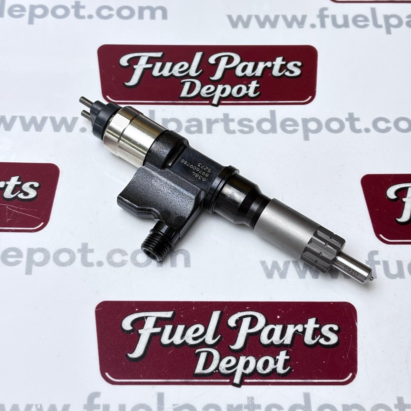 1 Pc Fuel Injector 095000-6384 095000-6382 for Isuzu 6HK1 7.8L Engine NPR NQR Truck Excavator - Fuel Parts Depot