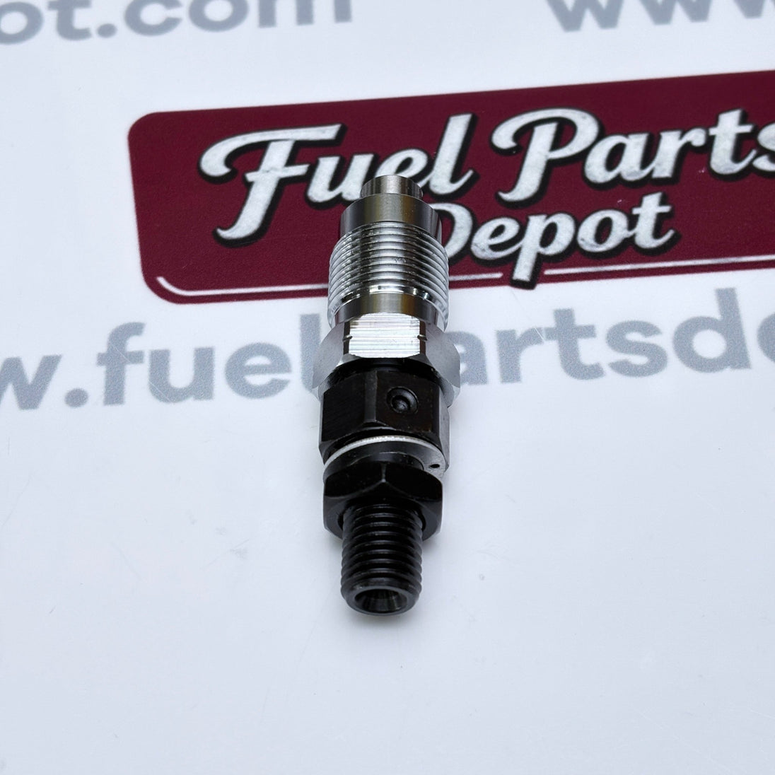 1 Pc Fuel Injector 16001 - 53000 For Kubota RTV900G RTV900T RTV900W ZD18 ZD21 ZD221 ZD321 D722 D782 D902 - Fuel Parts Depot