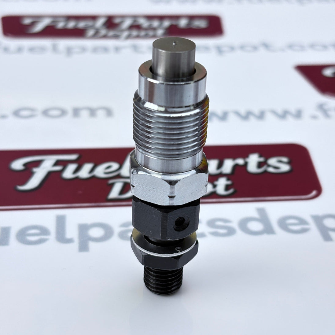 1 Pc Fuel Injector 16871 - 53002 for Kubota Engine D722 D902 D782 Z482 Z602 Excavator - Fuel Parts Depot