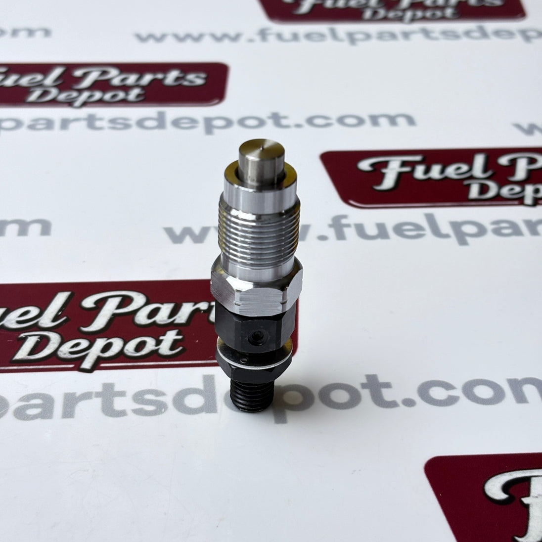 1 Pc Fuel Injector 1C010-53900 1C010-53001 for Kubota Engine V3300 V3600 SQ-33 SQ-3330 SQ-3350 - Fuel Parts Depot