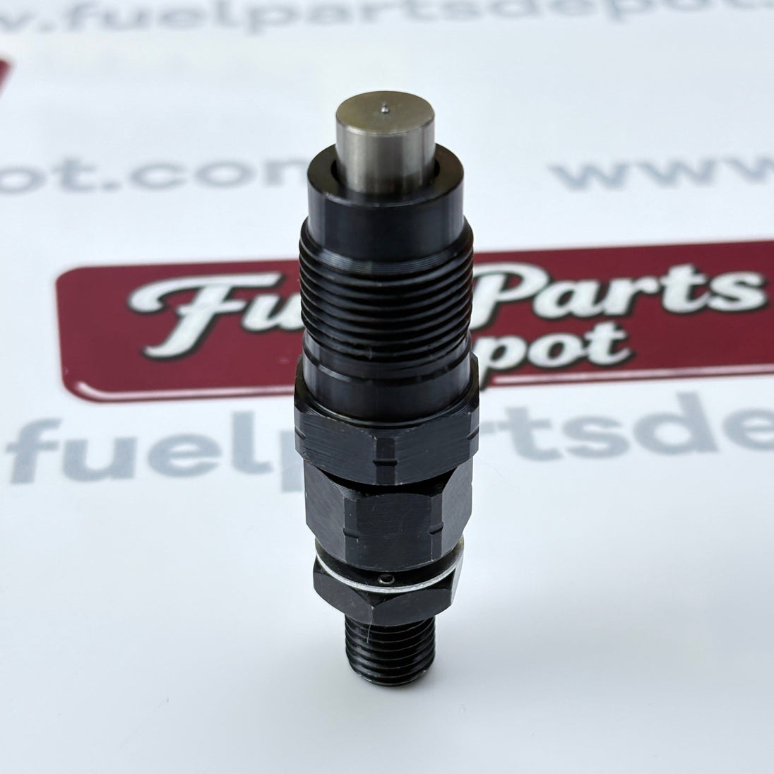 1 Pc Fuel Injector 1G065 - 53002 105148 - 1641 For Kubota Engine D1005 D1105 D905 V1505 V1305 - Fuel Parts Depot