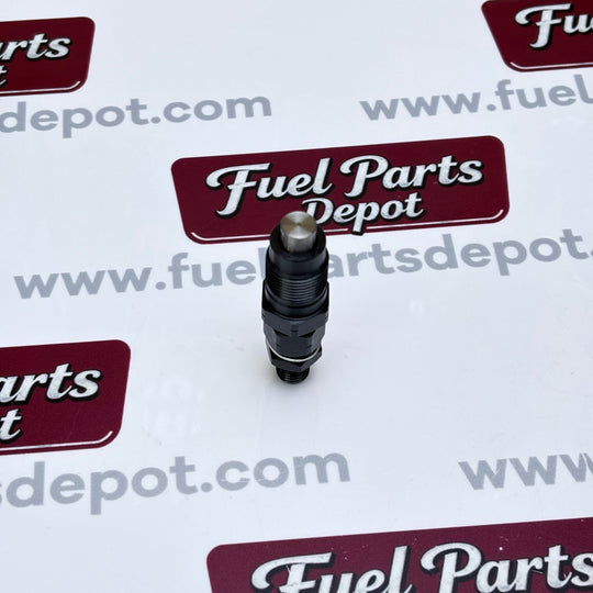 1 Pc Fuel Injector 1G677 - 53903 1G677 - 53900 1G677 - 53902 for Kubota D1005 D1105 D1305 D1105 - T V1505 - Fuel Parts Depot