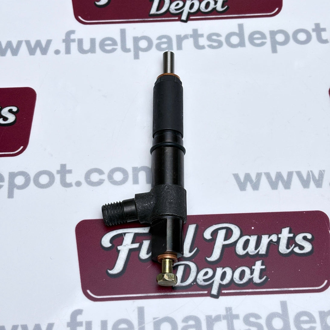 1 Pc Fuel Injector 1G911 - 53003 105118 - 7632 For Kubota Engine V2203 - Fuel Parts Depot