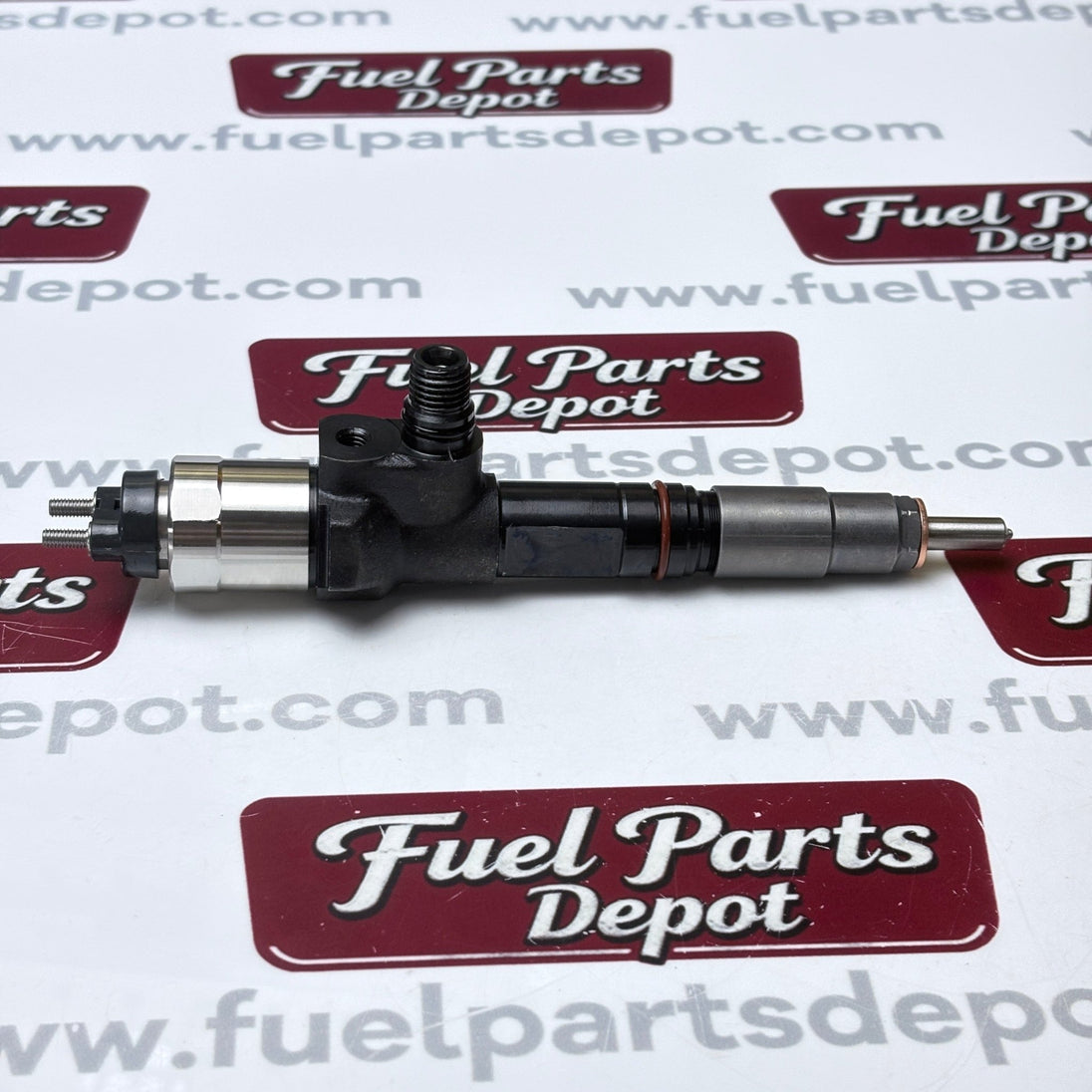 1 Pc Fuel Injector 1J500-53051 for Kubota V3800 V3800T Engine Caterpillar CAT C3.8 - Fuel Parts Depot