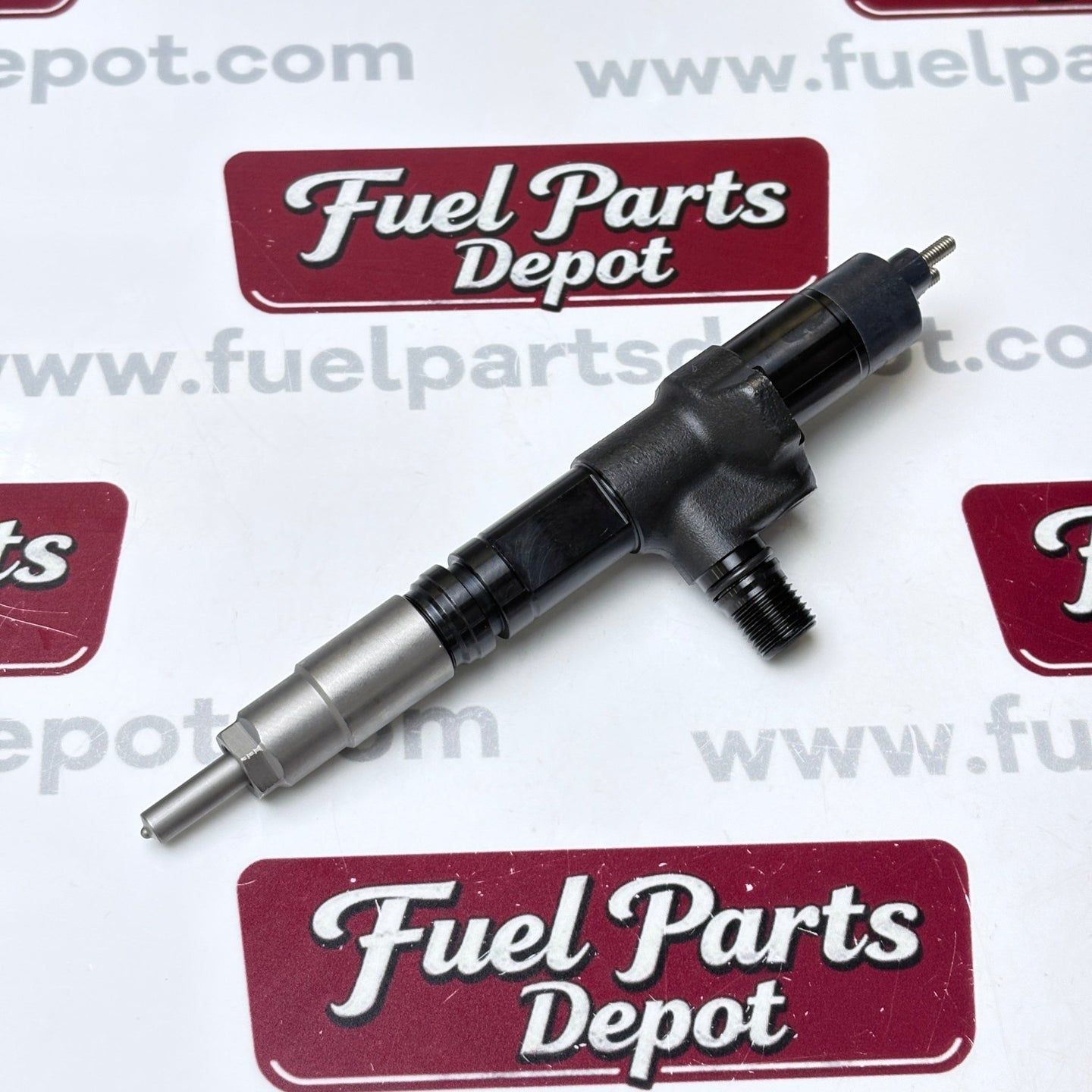 1 Pc Fuel Injector 1J508-53052 for Kubota V3800 Engine SVL95-2S M5-091HD M5-111HD M5N M6 - Fuel Parts Depot
