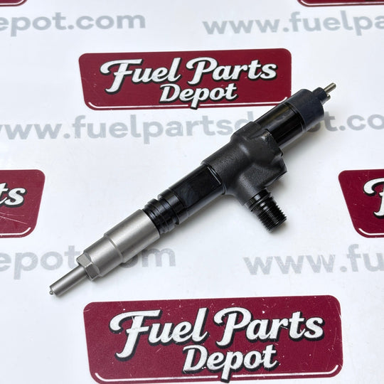 1 Pc Fuel Injector 1J508-53052 for Kubota V3800 Engine SVL95-2S M5-091HD M5-111HD M5N M6 - Fuel Parts Depot