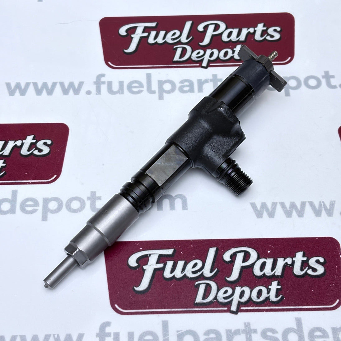 1 Pc Fuel Injector 1J508 - 53053 1J50853053 fit for Kubota Engine V3800 Compact Track Loader SVL95 - Fuel Parts Depot