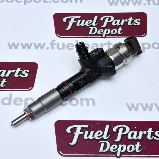 1 Pc Fuel Injector 1J770 - 53050 1J770 - 53070 1J770 - 53074 1J770 - 53051 295050 - 1980 for Kubota Engine V3307 - CR - TE4 V3307 Tier 4 - Fuel Parts Depot