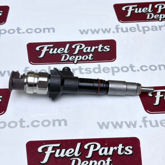 1 Pc Fuel Injector 1J770 - 53075 1J77053075 fit for Kubota Engine V3307 Tractor M6060HDC M6060HFC M7060HDC M4 - 071HDC12 - Fuel Parts Depot