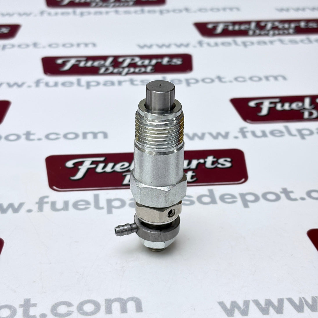 1 Pc Fuel Injector 3974254 for Kubota Engine D750 D1402 V1702 V1902 Aftermarket Replacement For Bobcat 743 643 645 231 225 331 1600 - Fuel Parts Depot