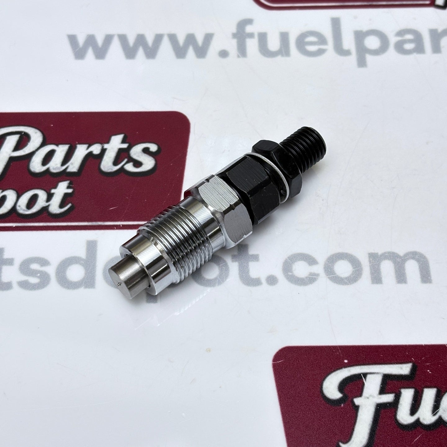 1 Pc Fuel Injector 825754 for Briggs & Stratton Toro Daihatsu Engine DM850 DM950 - Fuel Parts Depot