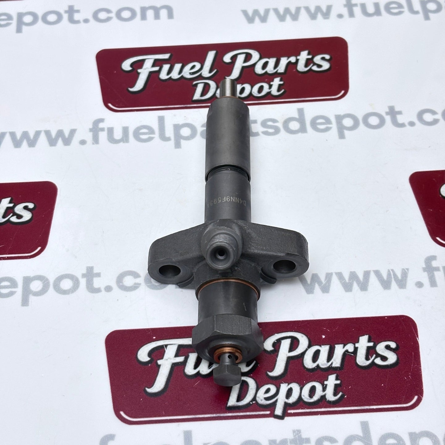 1 Pc Fuel Injector D4NN9F593A for Ford 2600 3600 4100 4600 5600 6600 6700 7600 - Fuel Parts Depot