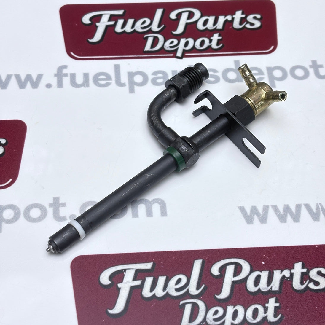 1 Pc Fuel Injector Pencil 17331 - 53001 24412 for Kubota Engine D1462 D1462 - DI D1453 D1453 - T Tractor L3750 L4150 L3750DT L4150DT - Fuel Parts Depot