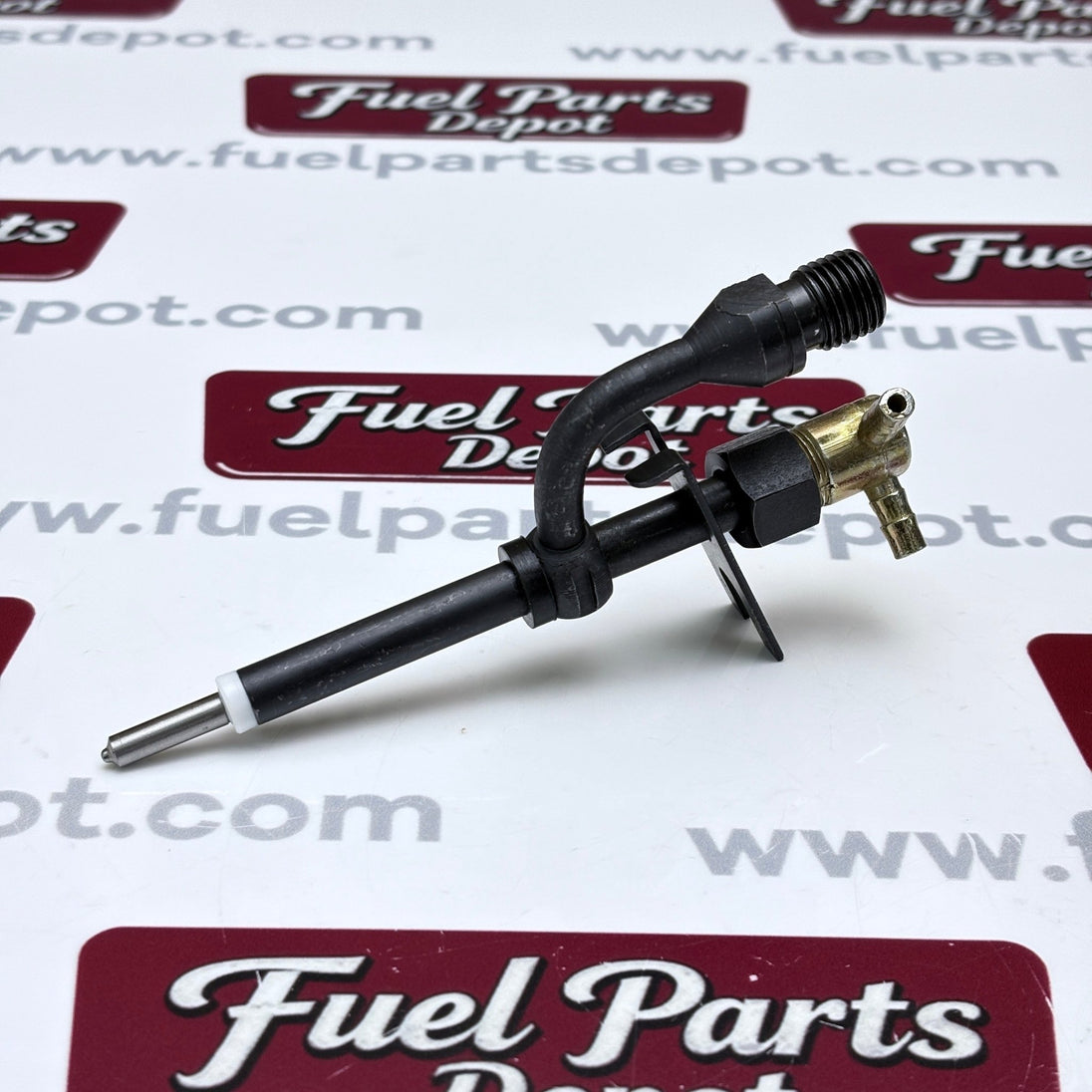 1 Pc Fuel Pencil Injector 17111 - 53001 28412 For Kubota L2250DT L2550F L3250DT V2202 - DI - C D1403 D1403EA - Fuel Parts Depot