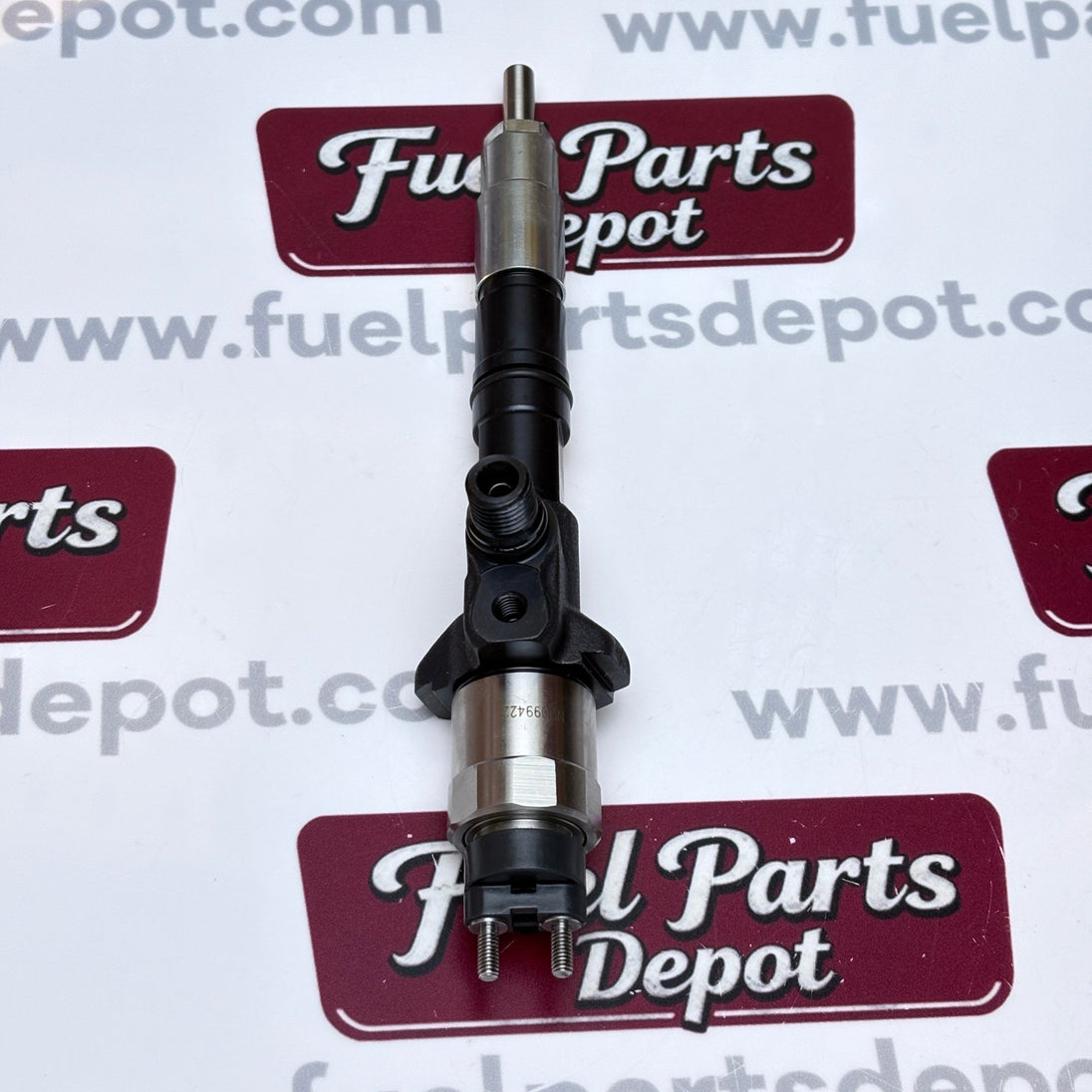1 Pc New Fuel Injector 095000 - 7510 1G410 - 53051 Compatible with Kubota V6108 Engine - Fuel Parts Depot