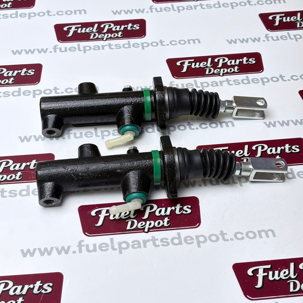 2 Pcs Brake Master Cylinder 87354681 47125744 87748269 84558759 for Case Farmall JX New Holland TD T5 Series Tractor - Fuel Parts Depot