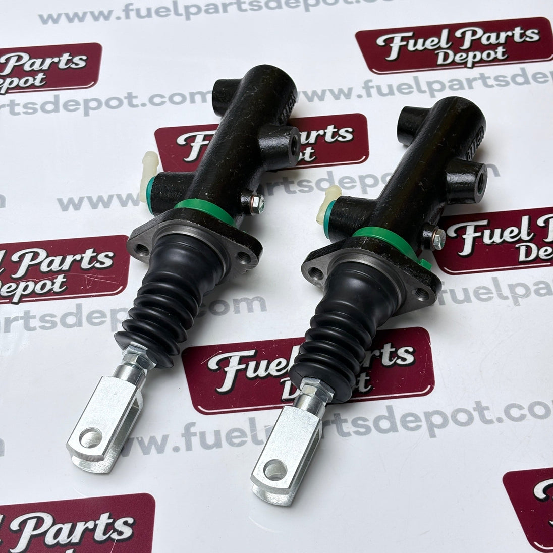 2 Pcs Brake Master Cylinder 87354681 47125744 87748269 84558759 for Case Farmall JX New Holland TD T5 Series Tractor - Fuel Parts Depot
