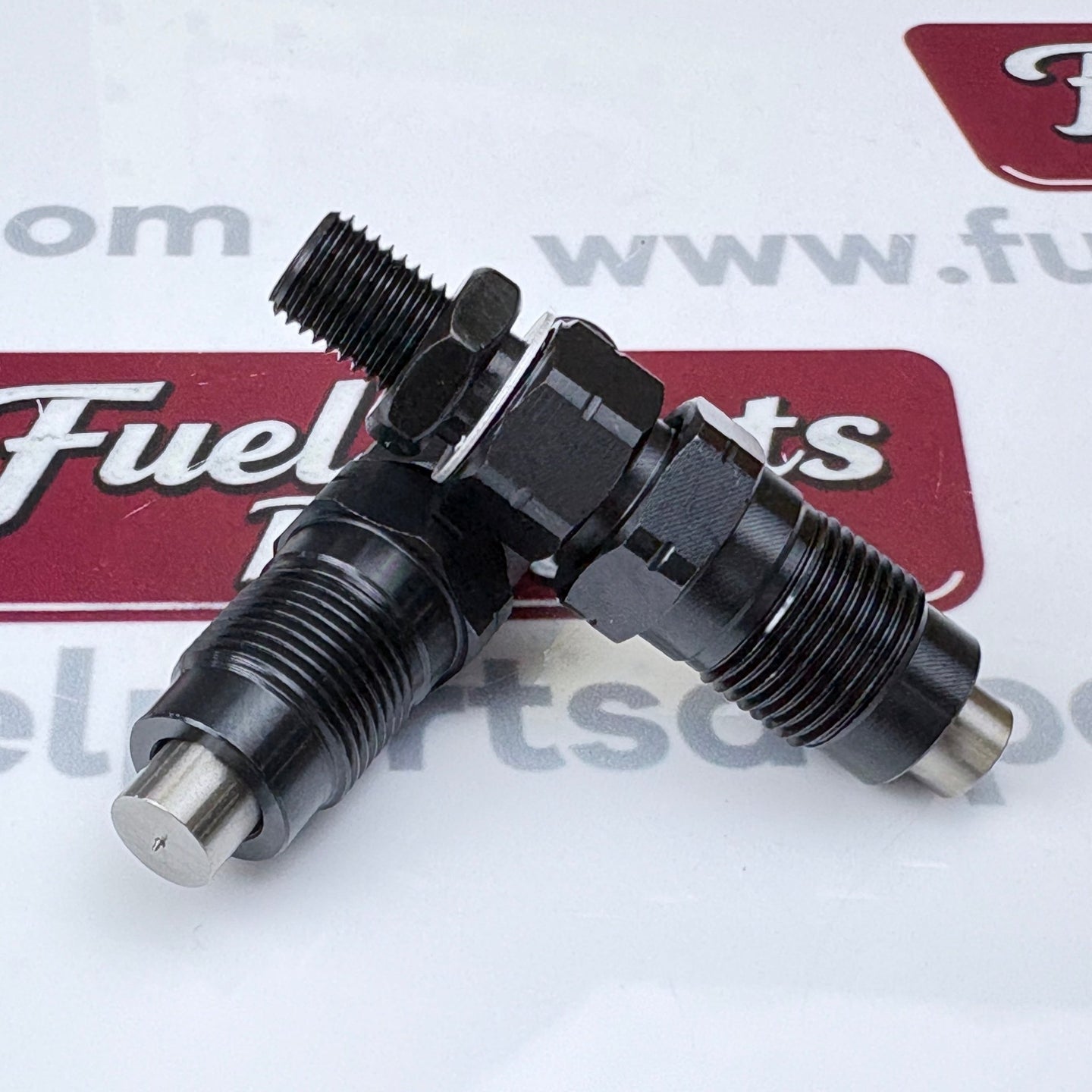 2Pcs Fuel Injector 16871 - 53904 16871 - 53900 for Kubota D902 D722 Z482 Z602 Engine - Fuel Parts Depot