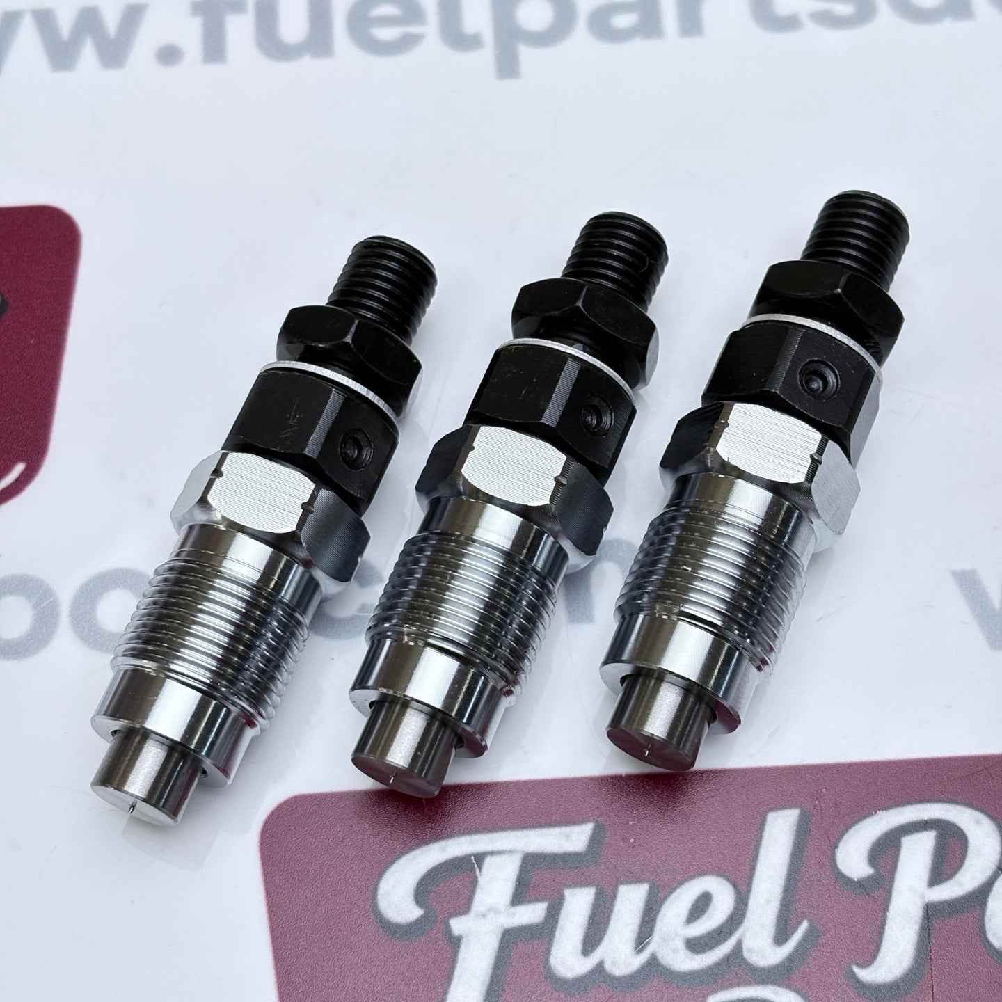 3 Pc Fuel Injector 16001 - 53000 For Kubota RTV900G RTV900T RTV900W ZD18 ZD21 ZD221 ZD321 D722 D782 D902 - Fuel Parts Depot