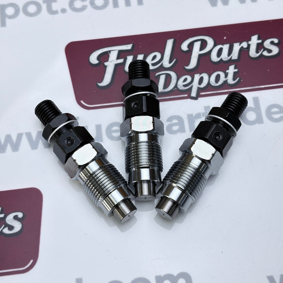 3 Pc Fuel Injector 16001 - 53000 For Kubota RTV900G RTV900T RTV900W ZD18 ZD21 ZD221 ZD321 D722 D782 D902 - Fuel Parts Depot