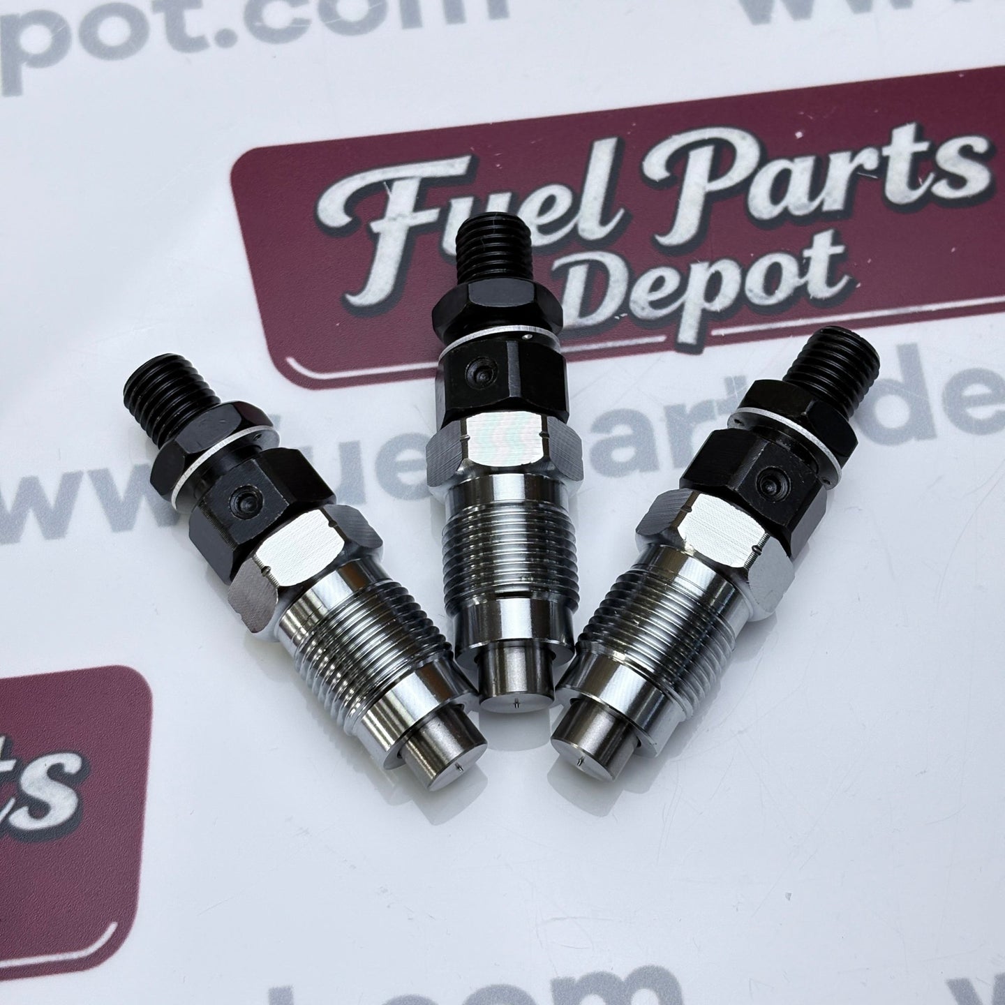 3 Pc Fuel Injector 16001 - 53000 For Kubota RTV900G RTV900T RTV900W ZD18 ZD21 ZD221 ZD321 D722 D782 D902 - Fuel Parts Depot