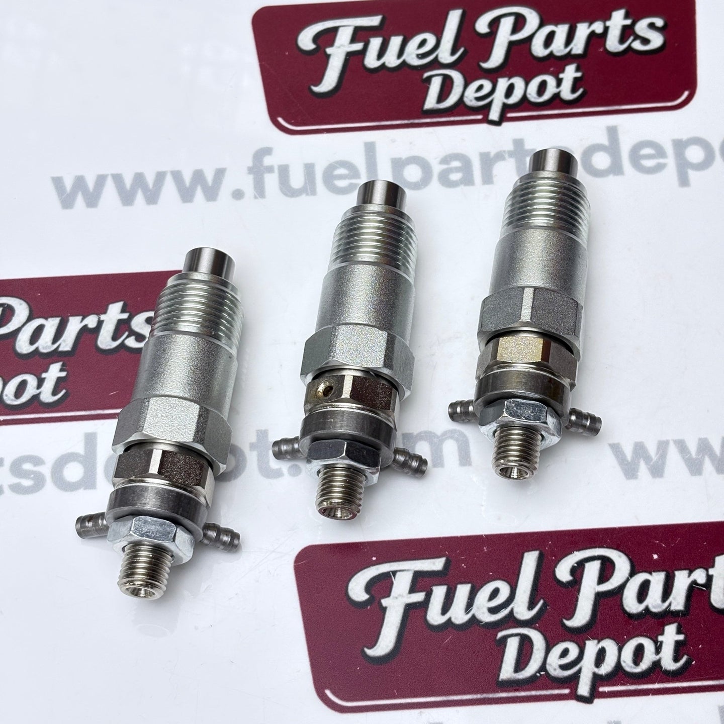 3 Pcs Fuel Injector 15271 - 53000 for Kubota D750 D850 D950 D1302 D1402 V1702 V1902 Kubota Tractor L185 L245 L2050 L295 L2350 L235 - Fuel Parts Depot