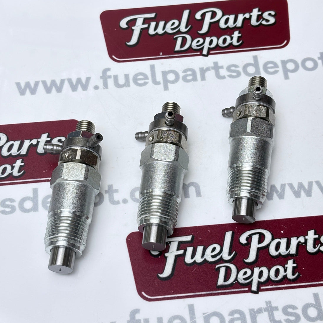 3 Pcs Fuel Injector 15271 - 53020 for Kubota D750 D850 D950 D1302 D1402 V1702 V1902 Engine - Fuel Parts Depot