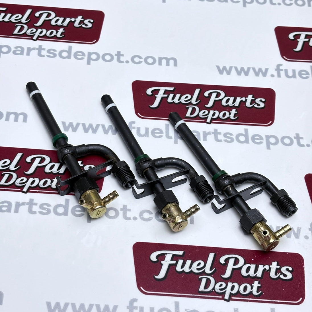 3 Pcs Fuel Pencil Injector 17331 - 53001 24412 for Kubota Engine D1462 D1462 - DI D1453 D1453 - T Tractor L3750 L4150 L3750DT L4150DT - Fuel Parts Depot