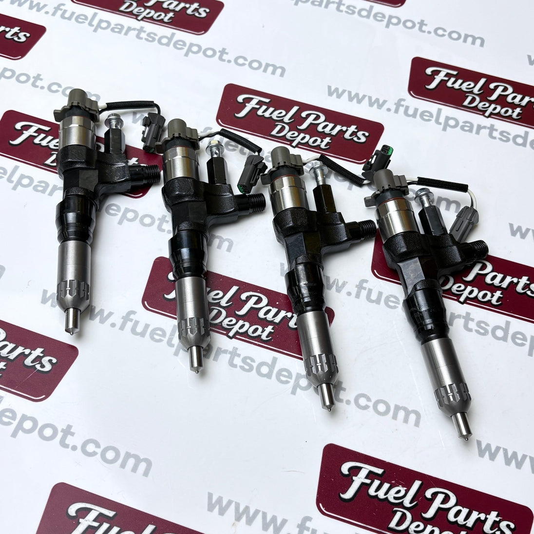 4 Pcs Fuel Injector 095000-6594 0950006594 Fit for Kobelco SK300-8 SK330-8 SK350 for Hino J08E 3.8L 4.7L 5.0L 6.5L 7.7L - Fuel Parts Depot