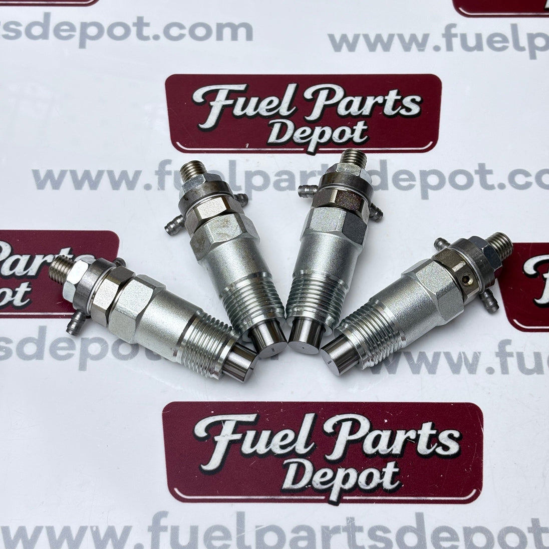 4 Pcs Fuel Injector 15271 - 53000 for Kubota D750 D850 D950 D1302 D1402 V1702 V1902 Kubota Tractor L185 L245 L2050 L295 L2350 L235 - Fuel Parts Depot