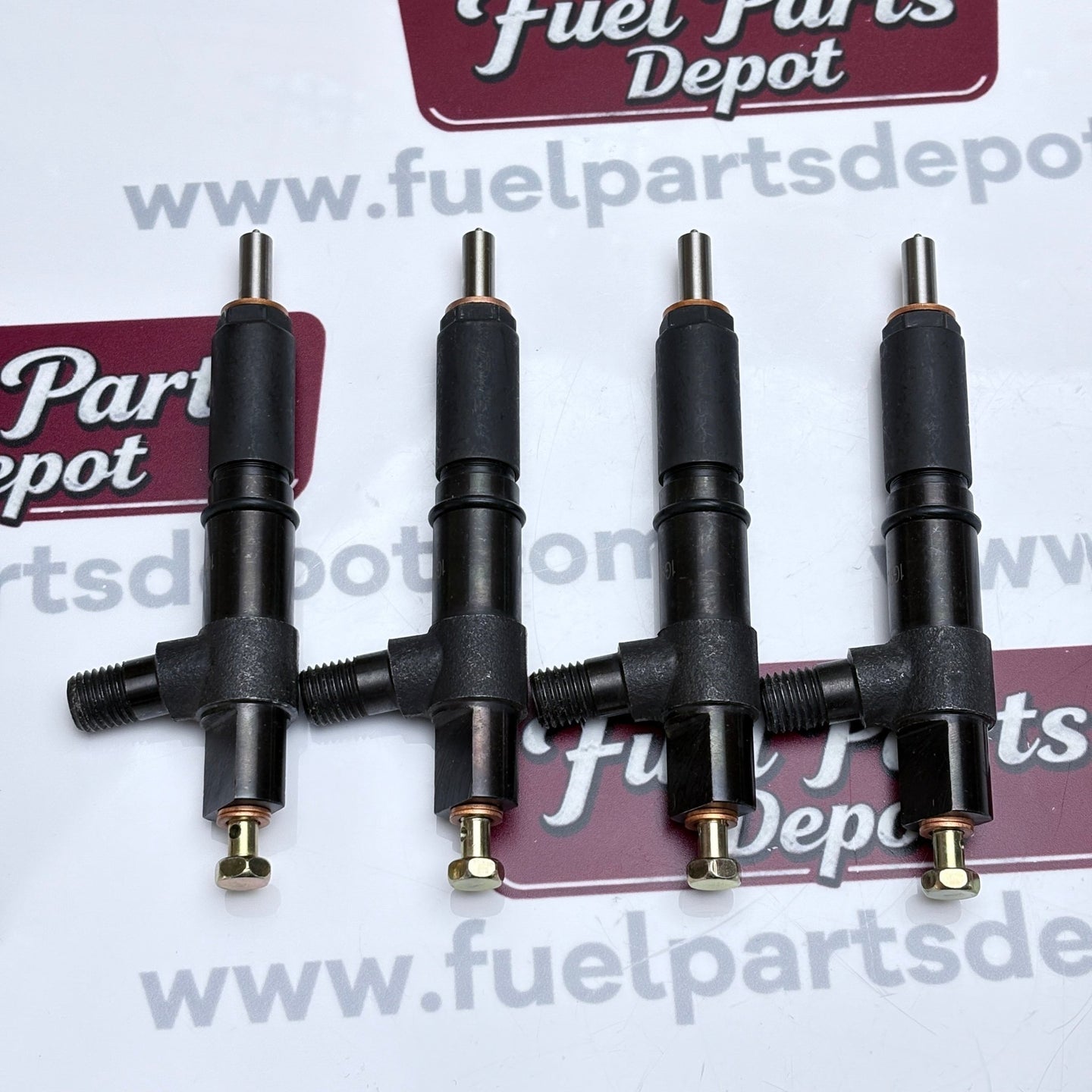 4 Pcs Fuel Injector 1G911 - 53003 105118 - 7632 For Kubota Engine V2203 - Fuel Parts Depot