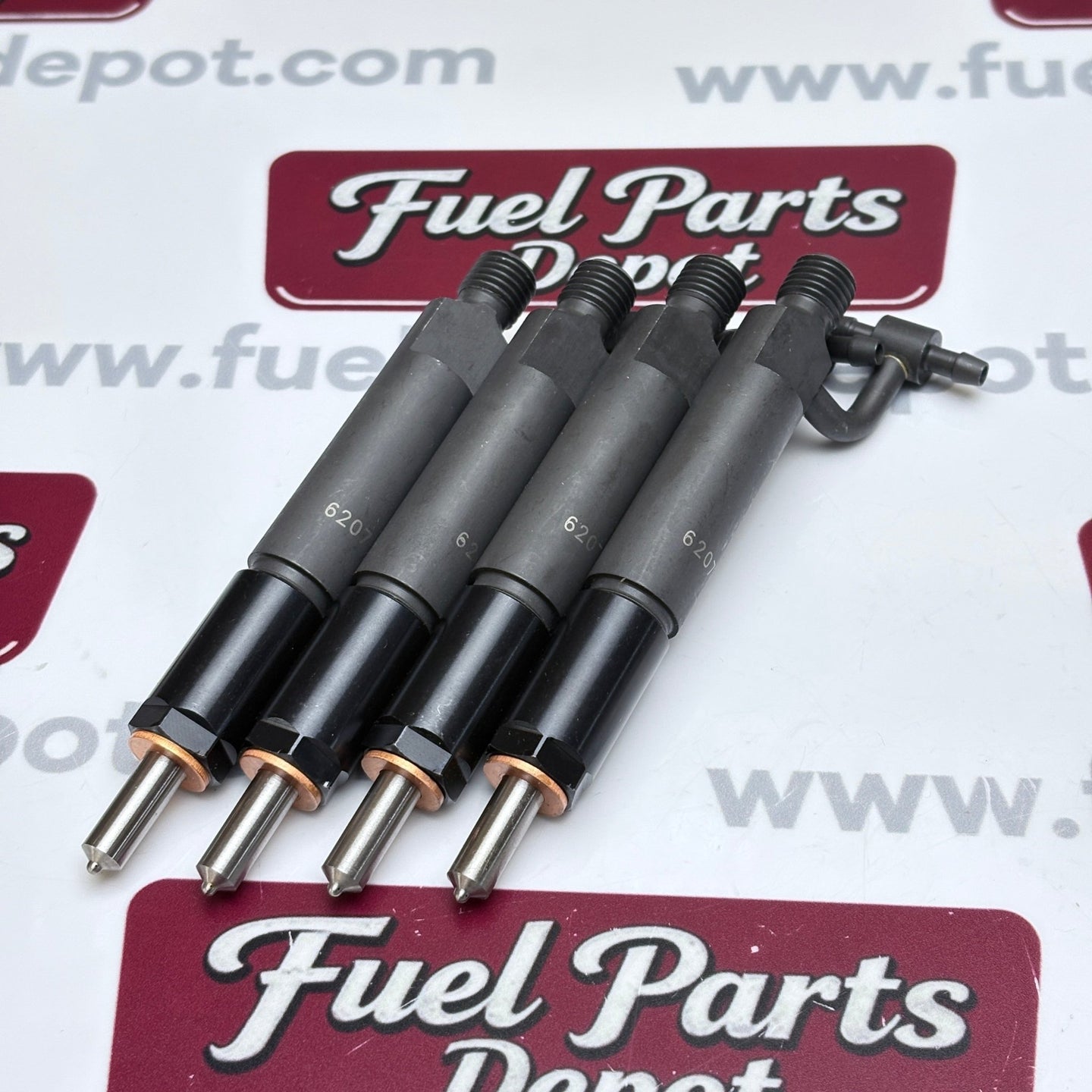 4 Pcs Fuel Injector 6207 - 11 - 3100 6202 - 13 - 3110 Fits Komatsu SA6D95L Engine PC200 - 6 PC200 - 5 D21AG - 7 D21S - 7 - Fuel Parts Depot