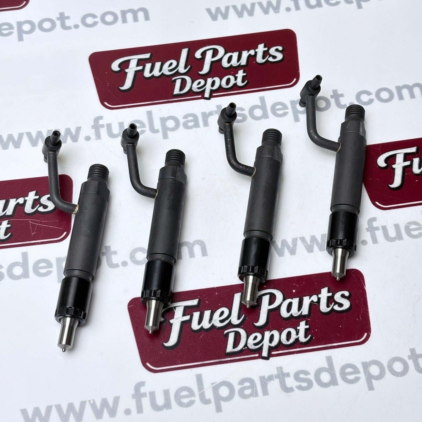 4 Pcs Fuel Injector AM878593 Fit for John Deere Engine 4019 4020 4019DF 4019TF 4020TF 4020DF Tractor 4200 790 - Fuel Parts Depot