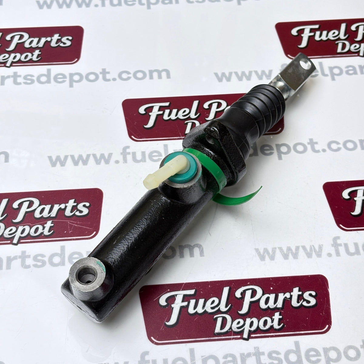Brake Master Cylinder 47125744 87748269 87354681 for CASE Tractor FARMALL JX1070U JX1090U JX1100U JX60 JX95 - Fuel Parts Depot