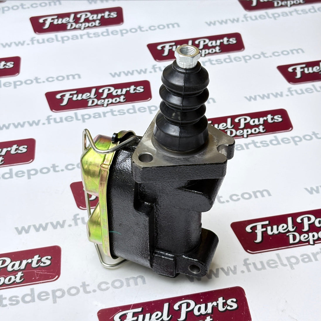 Brake Master Cylinder D126695 D120090 for CASE Backhoe Loader 480D 480F 580D 580E 580G 584D 585D 586D 850D - Fuel Parts Depot