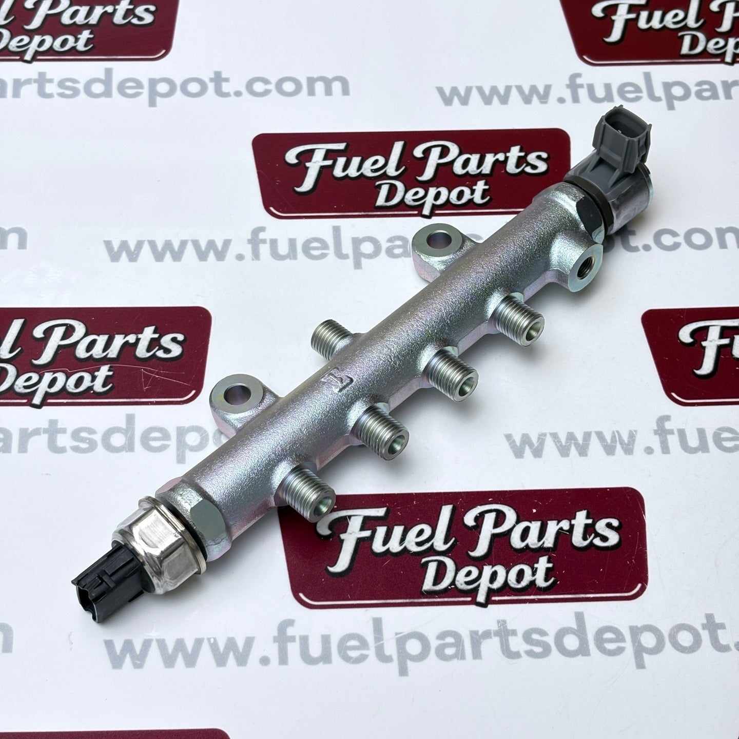 Common Fuel Rail 095600-5701 1J508-50600 for Kubota V3800 Engine SVL95-2S SVL97-2 M5 M6 Tractor - Fuel Parts Depot