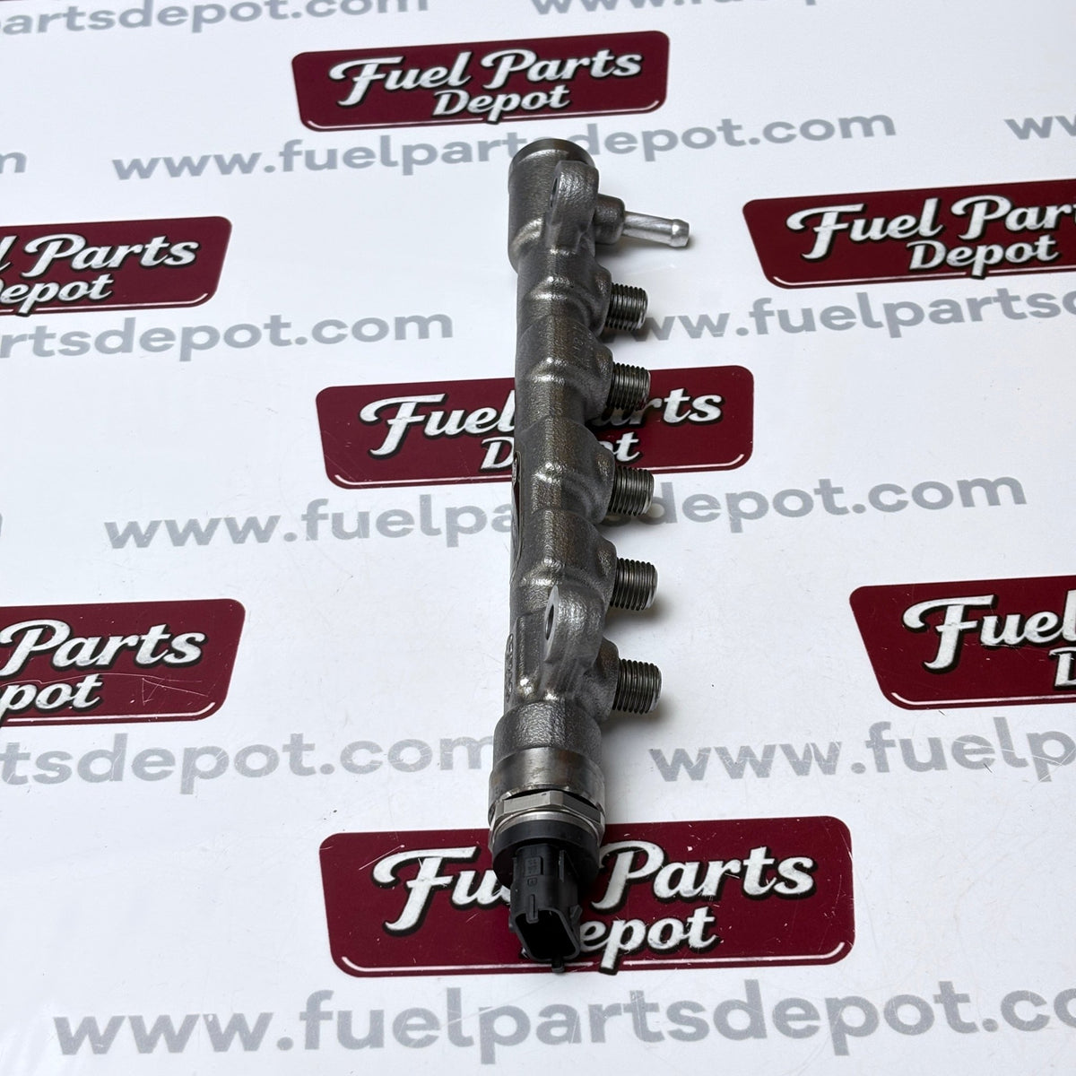 Fuel Common Rail 0445214270 Fits for Deutz Engine TCD3.6 L4 TD2.9 D2.9 TD3.6 D3.6 JLG - Fuel Parts Depot