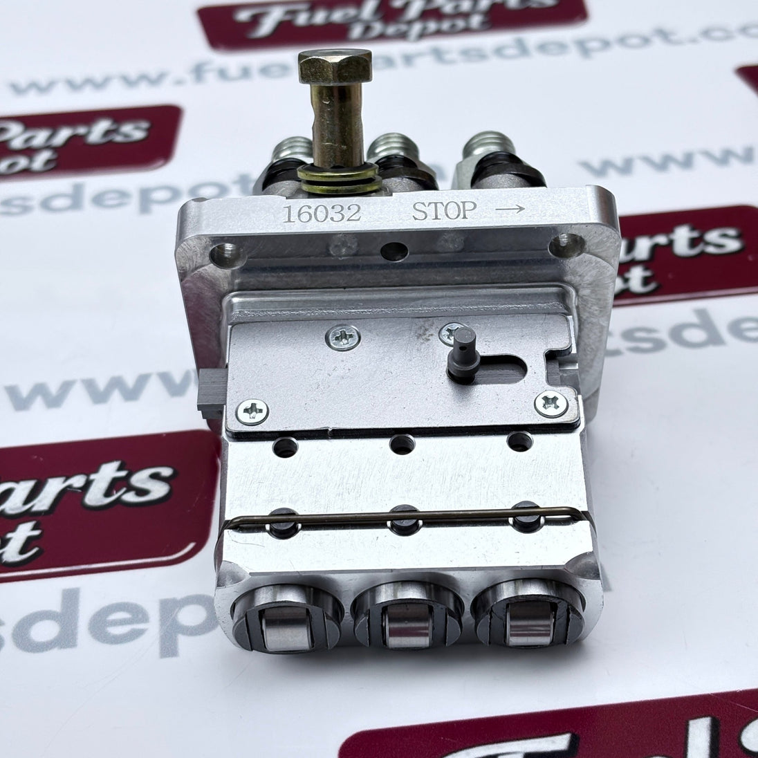 Fuel Injection Pump 104206 - 3012 for Kubota 05 Series D905 D1005 D1105 D1305 - Fuel Parts Depot