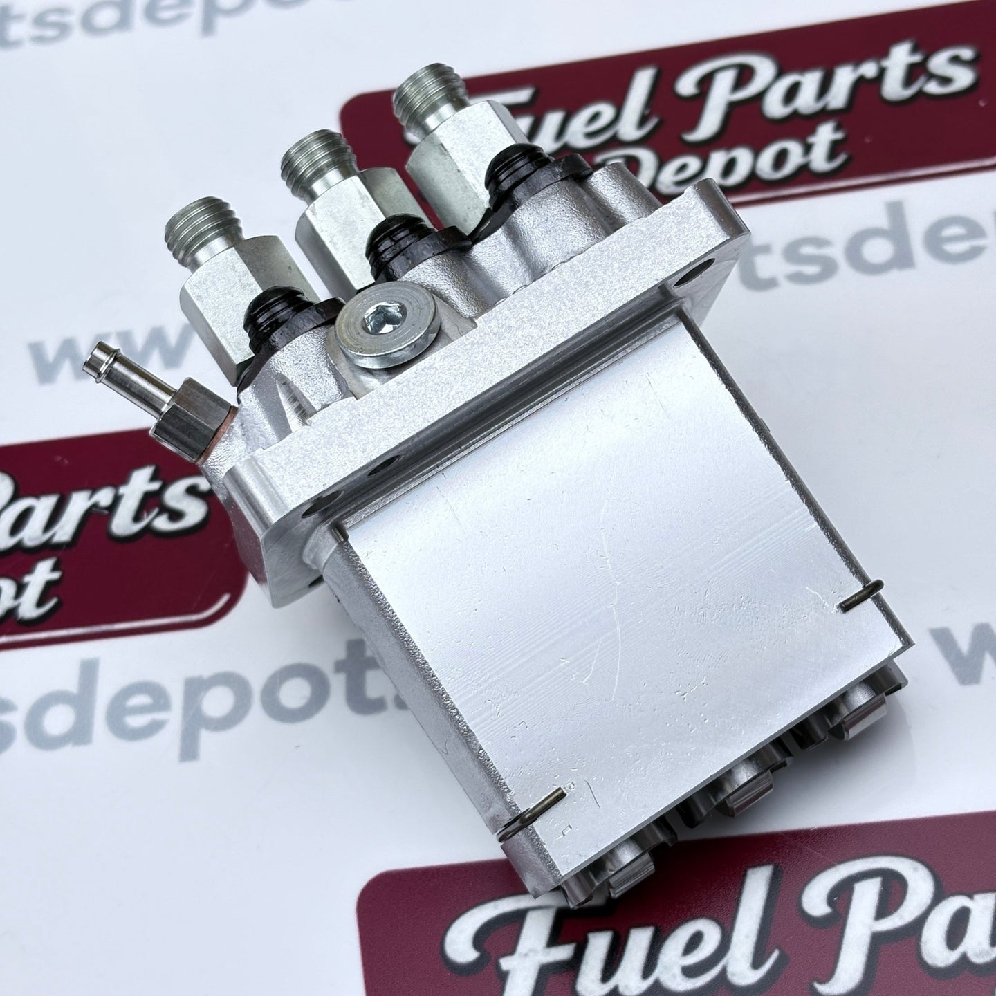 Fuel Injection Pump 104206 - 3012 for Kubota 05 Series D905 D1005 D1105 D1305 - Fuel Parts Depot