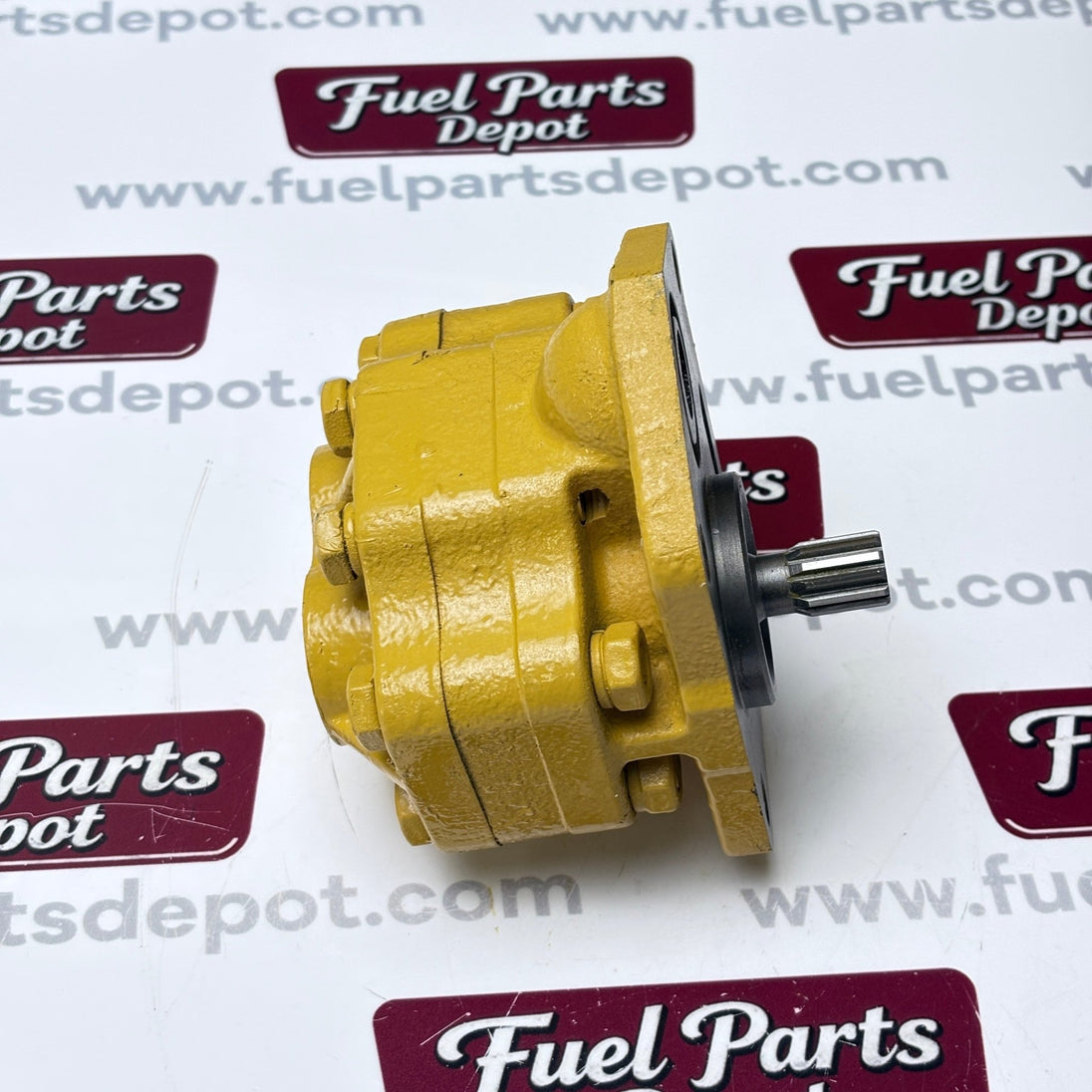 Main Clutch Pump 07421-71401 For Komatsu Bulldozer D20P-6 D20A-7 D20A-8 D20A-6 D20A-5 D20P-8 D21A-7 D20S-5 D20S-6 - Fuel Parts Depot
