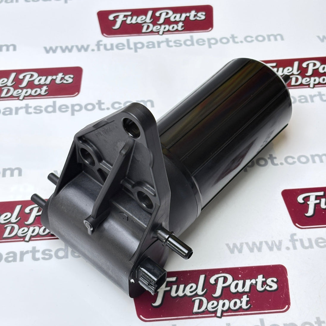 New Electric Fuel Lift Pump 17/927800 4132A008 12V 13.5V 14V for JCB 3CX 4CX Telehandler 530 532 540 535 Perkins 1100 Series - Fuel Parts Depot
