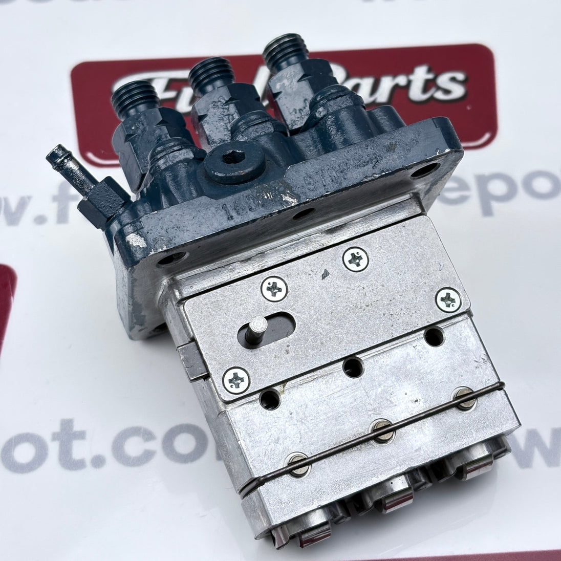 New Fuel Injection Pump 16006 - 51010 1600651010 for Kubota D722 D902 D782 Engine - Fuel Parts Depot